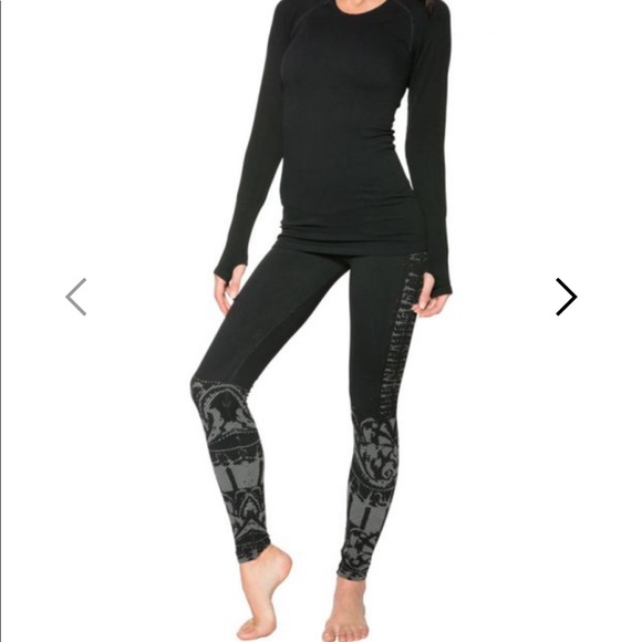 NUX Pants - NEW • NUX • Greta Romantic Brocade Legging Admiral